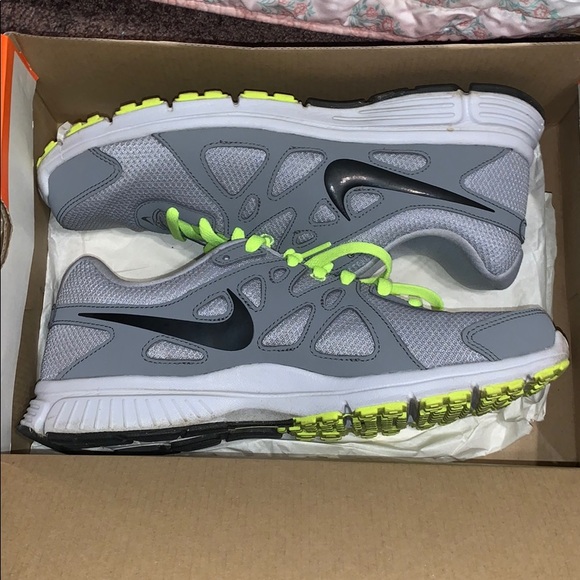 Nike Shoes - Nike Running Shoes